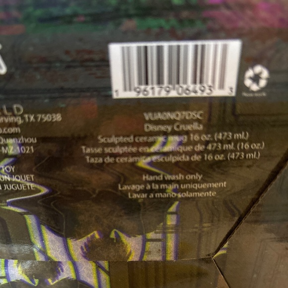 CRUELLA... NEW Disney Villain mug - Picture 6 of 6